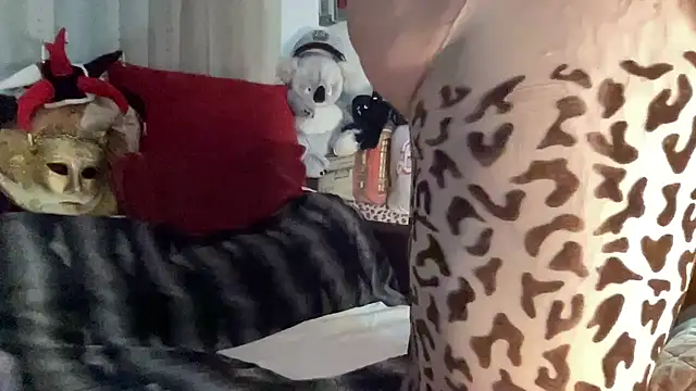 EroticVenetian online show from November 2025 06:51:02 AM