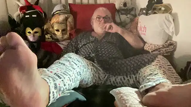 EroticVenetian online show from December 2025 10:25:01 PM