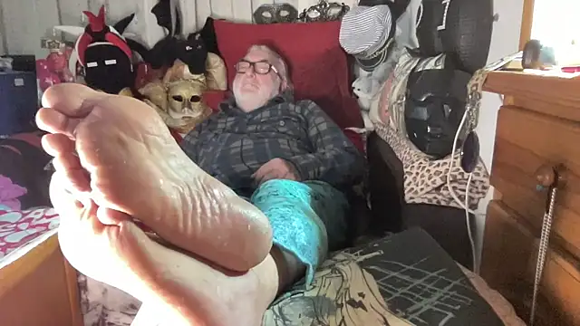 Snapshot of EroticVenetian chatting on March 2026 05:05:01 PM EroticVenetian online show from March 2026 05:05:01 PM