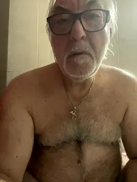 EroticVenetian online show from November 2025 06:40:01 AM