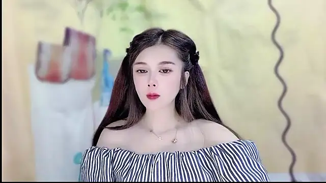 VIWVI online show from May 2026 05:14:01 AM