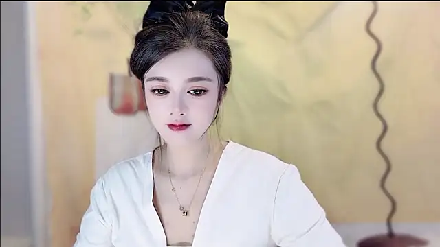 VIWVI online show from November 2025 05:41:01 AM