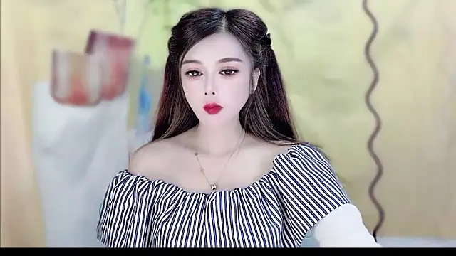VIWVI online show from June 2026 05:01:01 AM