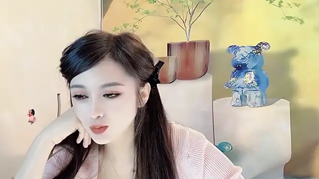 Snapshot of VIWVI chatting on March 2025 05:43:02 AM VIWVI online show from March 2025 05:43:02 AM