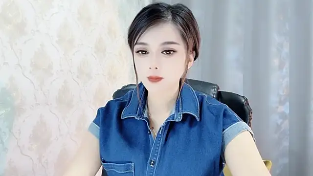 Snapshot of VIWVI chatting on February 2025 08:07:01 AM VIWVI online show from February 2025 08:07:01 AM