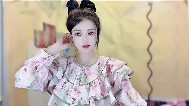 VIWVI online show from October 2025 03:18:02 AM