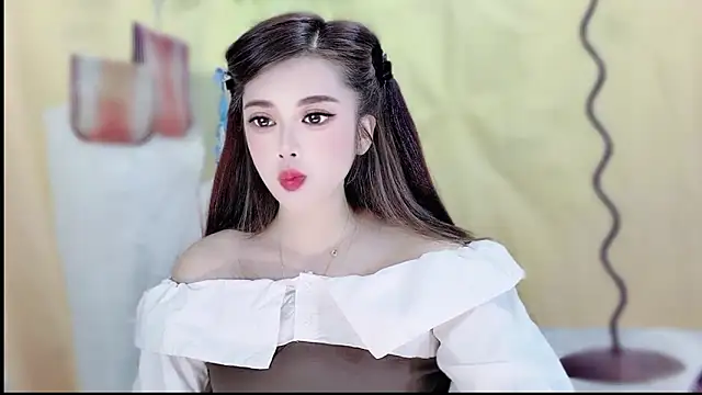 VIWVI online show from May 2026 05:49:02 AM
