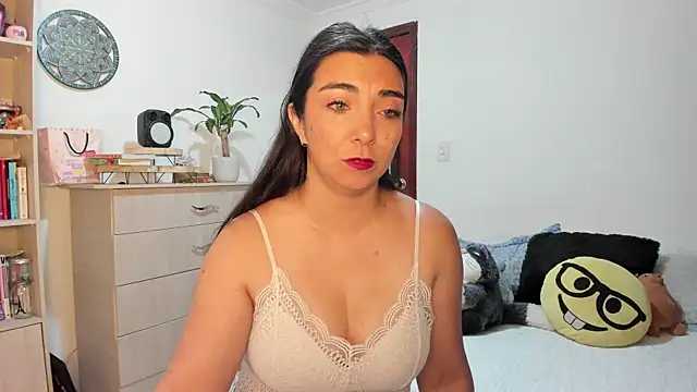 Karla hernandez  online show from July 2026 10:38:01 AM