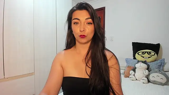 Karla hernandez  online show from June 2026 10:37:01 AM