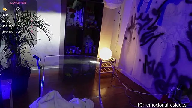 droolingdollfacee online show from December 2025 08:32:02 PM