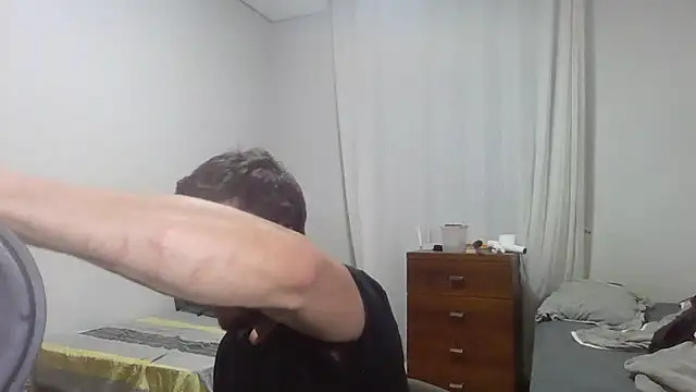 Snapshot of prorafadodoce chatting on October 2025 07:51:02 AM prorafadodoce online show from October 2025 07:51:02 AM