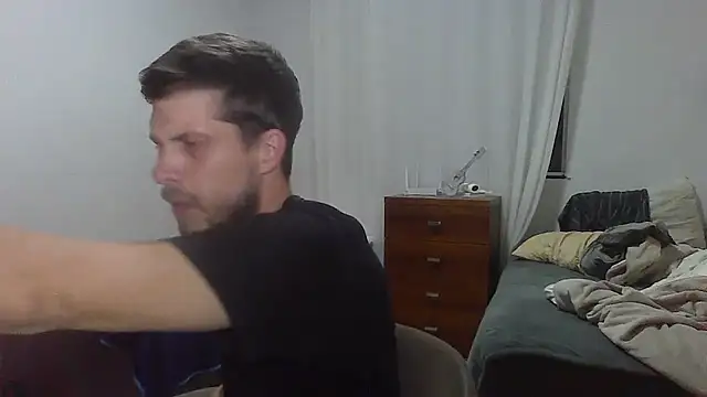 Snapshot of prorafadodoce chatting on September 2025 10:43:01 PM prorafadodoce online show from September 2025 10:43:01 PM