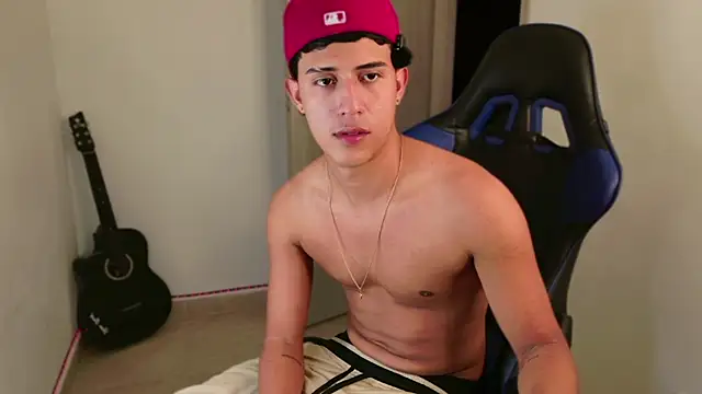 Snapshot of Juan_da01 chatting on October 2025 11:03:02 PM Juan da01 online show from October 2025 11:03:02 PM