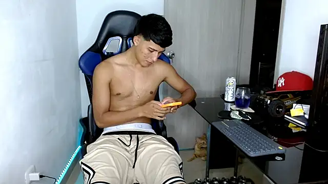 Juan da01 online show from March 2025 03:23:02 AM