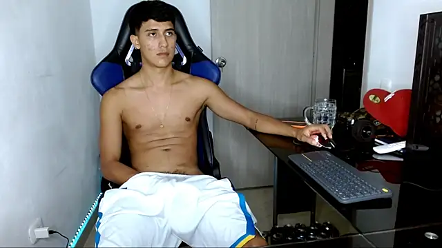 Juan da01 online show from March 2025 06:58:02 AM