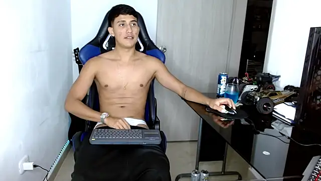 Juan da01 online show from February 2025 12:36:01 AM