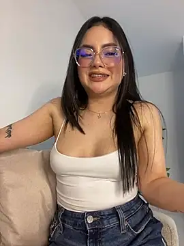 montmariana online show from February 2025 06:36:02 AM