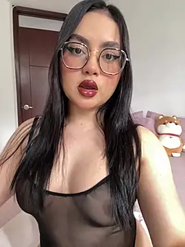 montmariana online show from May 2026 08:34:02 PM