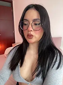 montmariana online show from February 2026 03:23:01 PM