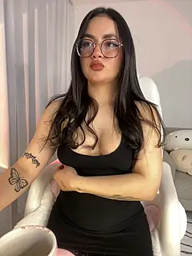 montmariana online show from March 2025 11:58:01 PM