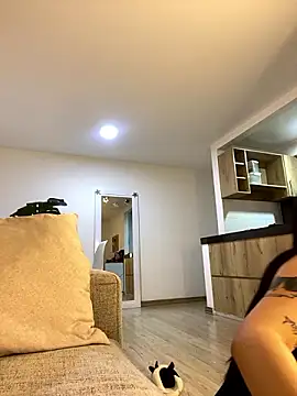 montmariana online show from December 2024 01:31:01 AM