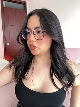 montmariana online show from February 2026 04:42:02 PM