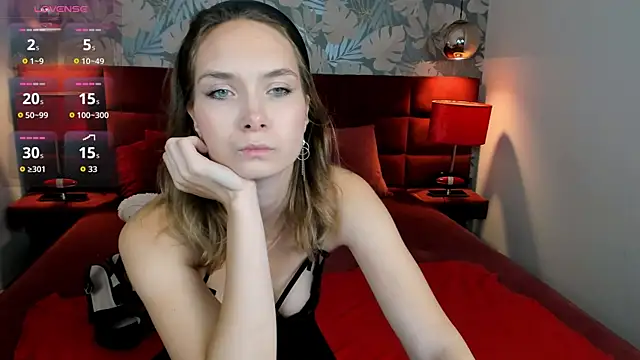 LinaVolberg online show from September 2025 06:19:01 AM