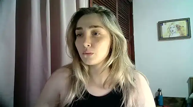 Snapshot of katy_pp chatting on January 2025 04:06:01 AM katy pp online show from January 2025 04:06:01 AM