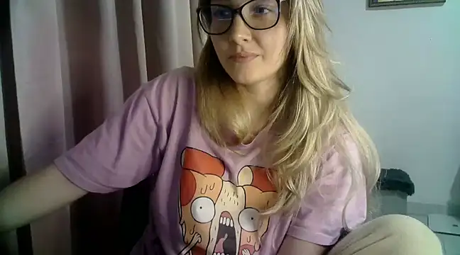 Snapshot of katy_pp chatting on January 2025 02:53:01 AM katy pp online show from January 2025 02:53:01 AM