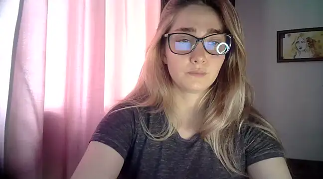 Snapshot of katy_pp chatting on January 2025 07:50:02 PM katy pp online show from January 2025 07:50:02 PM