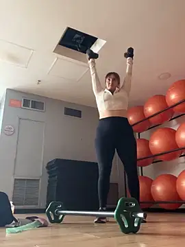 Snapshot of katy_pp chatting on November 2025 04:43:02 PM katy pp online show from November 2025 04:43:02 PM