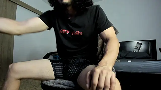 TristanWoods online show from April 2026 09:33:01 AM