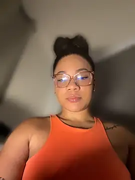 ashley Tompson1 online show from July 2026 11:29:01 AM