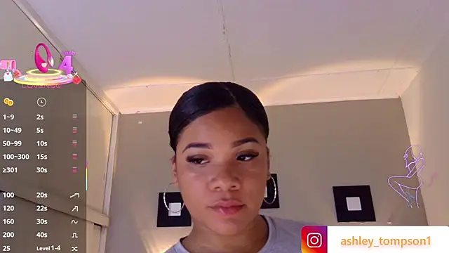 ashley Tompson1 online show from February 2025 12:38:01 PM