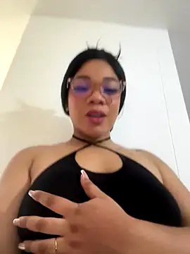 ashley Tompson1 online show from November 2025 12:42:02 PM