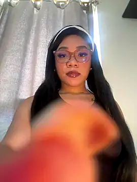 ashley Tompson1 online show from November 2025 09:26:02 PM