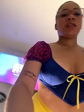 Snapshot of ashley_Tompson1 chatting on January 2026 01:06:01 PM ashley Tompson1 online show from January 2026 01:06:01 PM