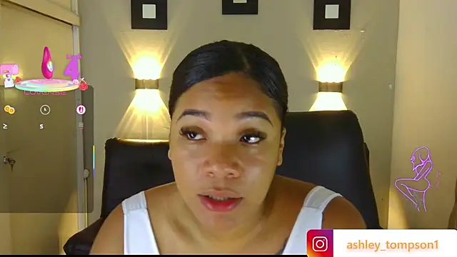 ashley Tompson1 online show from March 2025 12:17:02 PM