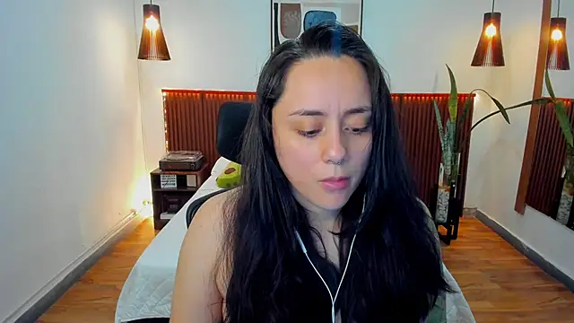KatherineBond online show from February 2026 07:12:01 PM