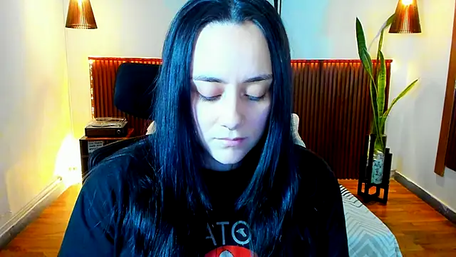 KatherineBond online show from November 2025 06:41:02 PM