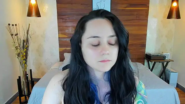 Snapshot of KatherineBond chatting on March 2025 08:22:01 PM KatherineBond online show from March 2025 08:22:01 PM