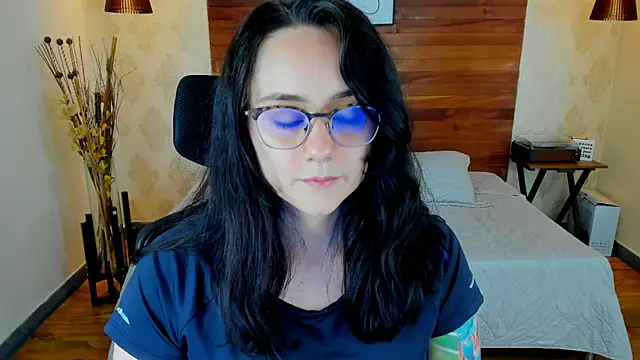 Snapshot of KatherineBond chatting on March 2025 11:12:01 PM KatherineBond online show from March 2025 11:12:01 PM
