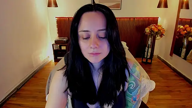 KatherineBond online show from July 2026 06:20:01 PM