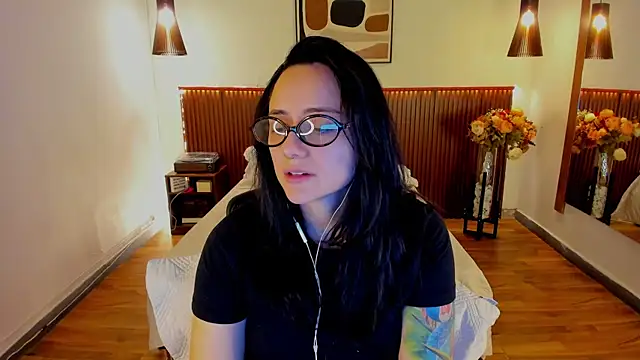 KatherineBond online show from July 2026 04:28:02 PM