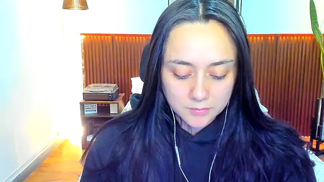 KatherineBond online show from December 2025 07:41:01 PM