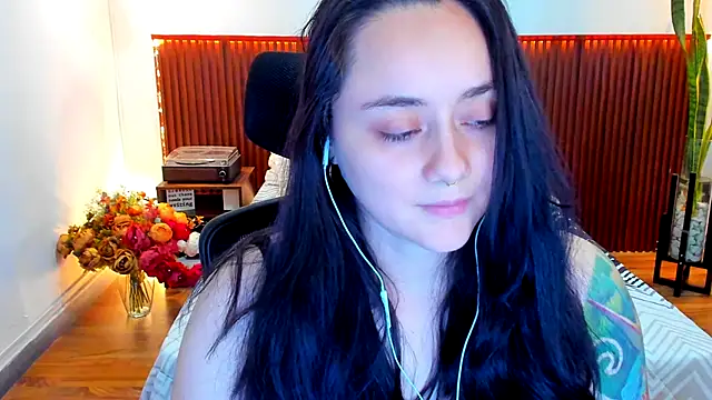 KatherineBond online show from December 2025 07:06:01 PM