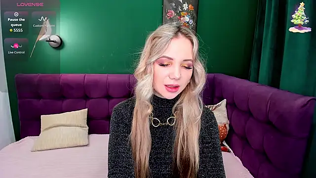 EvaMoran online show from March 2026 02:00:02 AM