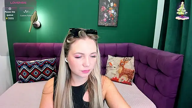Snapshot of EvaMoran chatting on July 2026 01:50:02 AM EvaMoran online show from July 2026 01:50:02 AM