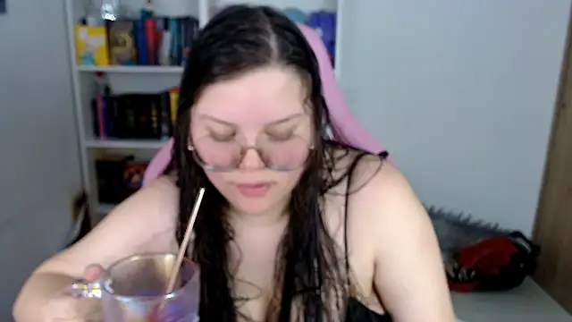 Gabiwaifu online show from March 2026 08:16:01 PM