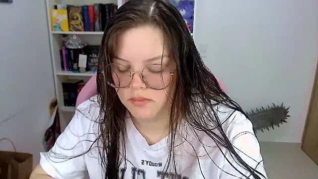 Gabiwaifu online show from February 2026 04:26:02 PM